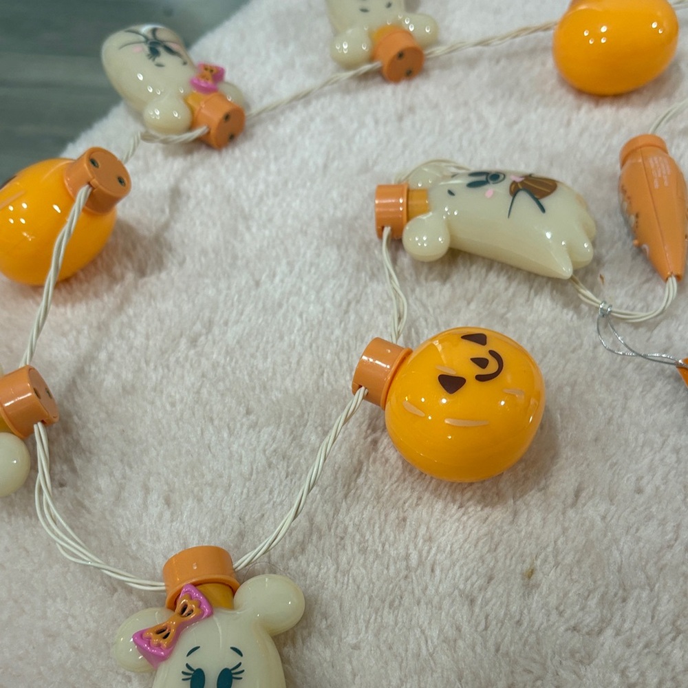 Disney Orange and Cream Animal String Lights